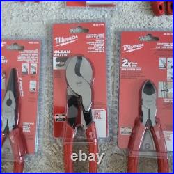Milwaukee 11 Piece Hand Tool Set Wire Stripper + Level + Snips + Cutting Pliers