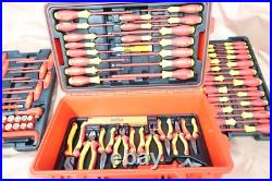 Wiha 32800 80 Pc Insulated Tool Set, Sae, Rolling Tool Case Brand New Sealed BOX Wiha 32800 80 Pc Insulated Tool Set, Sae, Rolling Tool Case Brand New Sealed BOX